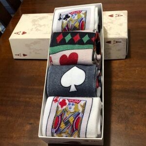CasaBuona Playing Card themed
Black and Red Casual Socks with Playful Designs